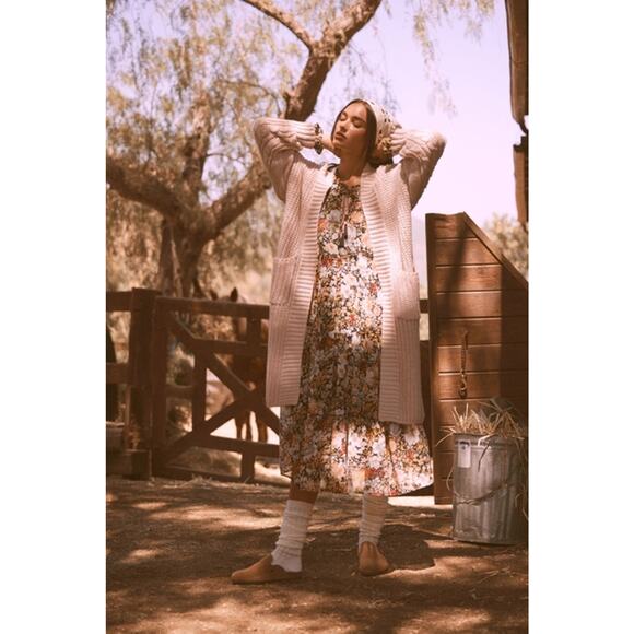 Promesa Black Size Large Floral V-Neck Chiffon Midi Dress - Picture 9 of 9